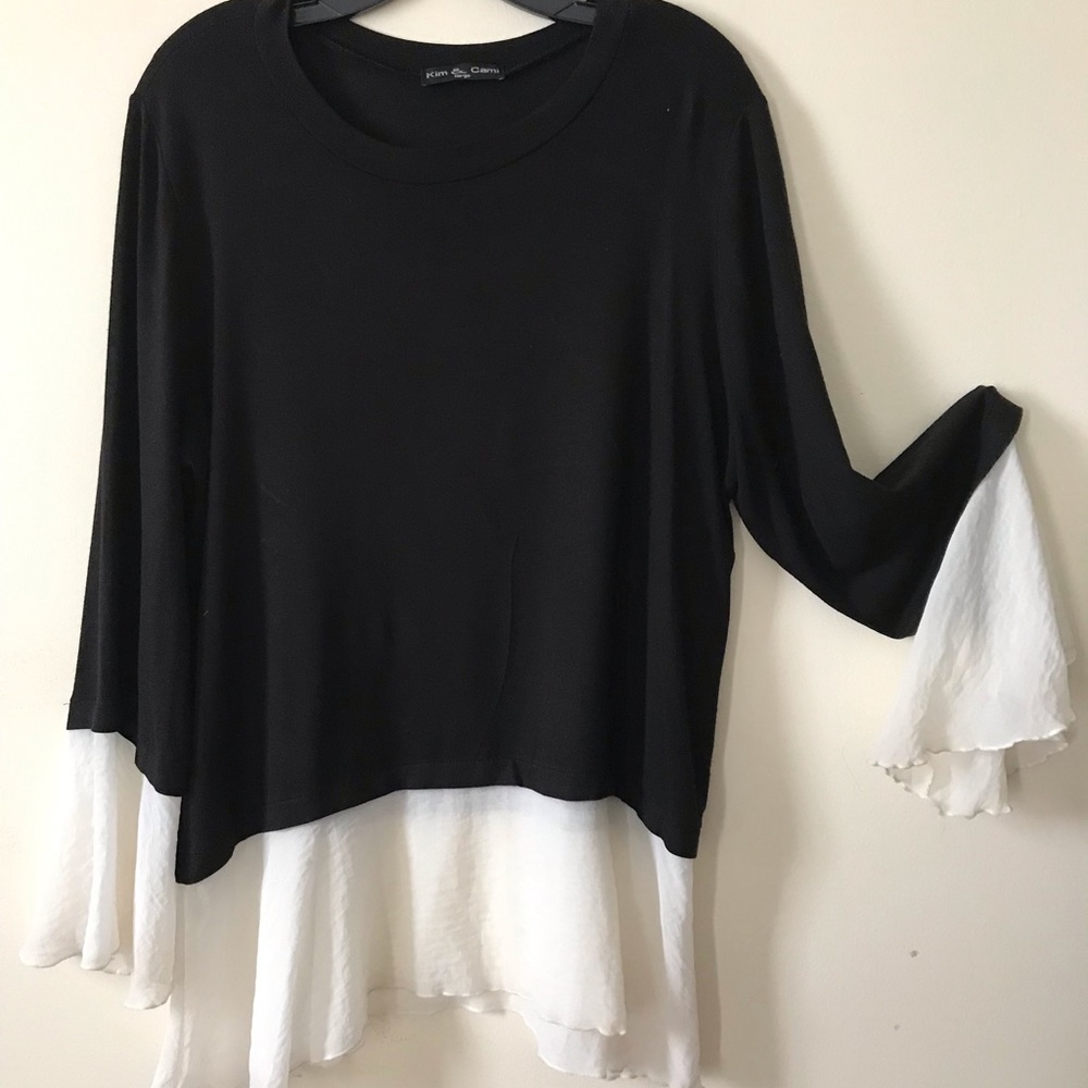 Kim and Cami elegant black knit top